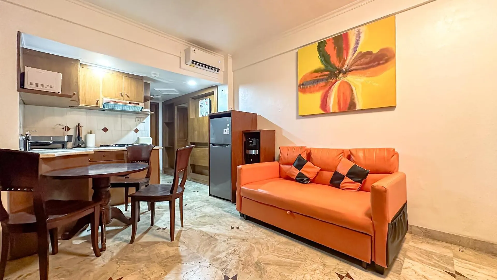 Suite Apartment Ragam Citra Property Legian Seminyak 0*,